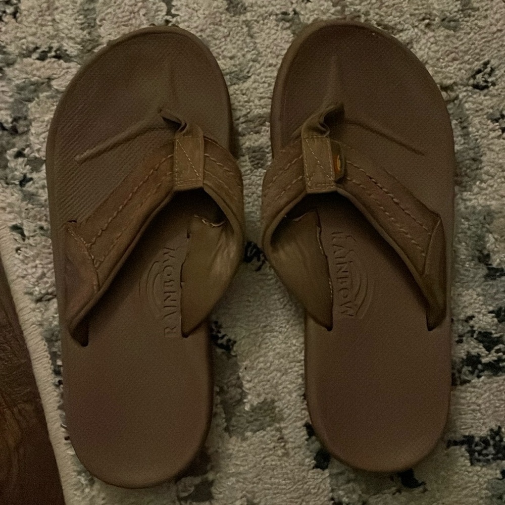 Rainbow Flip Flops - Great condition Size 9 Men’s